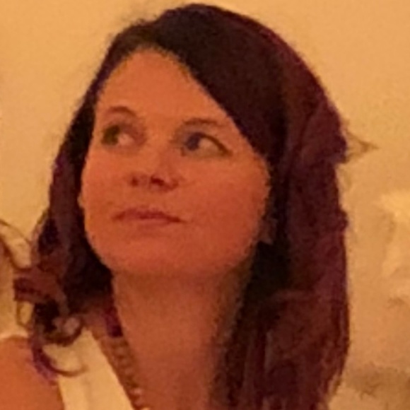 Meet your Posher, Tara - Picture 1 of 1